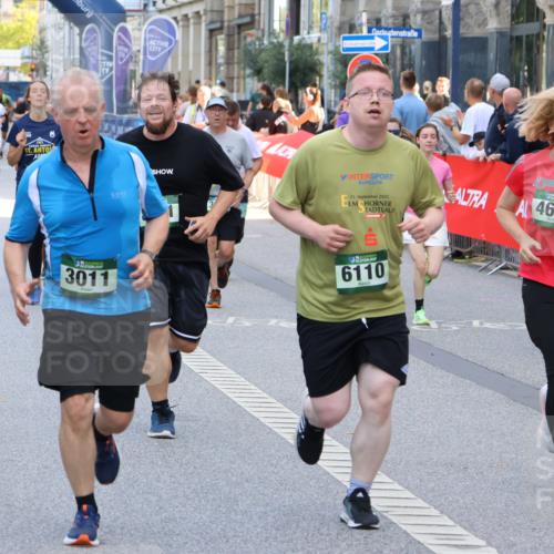 07.09.2025 - BARMER Alsterlauf Strokosch-Dieckow http://msf.ph/oto/8747188 07.09.2025 10:16:46 Ziel 2031, 2222, 2268, 2447, 2448, 2461, 2555, 2718, 4065, 4109, 4113, 4115, 4396, 4402, 4492, 4650, 4680, 5232, 5832, 5888, 6292 meine-sportfotos.de