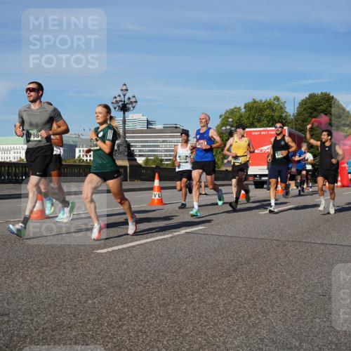 07.09.2025 - BARMER Alsterlauf Yannick Fuchs http://msf.ph/oto/8747191 07.09.2025 09:32:19 Laufen 4798, 6308, 2002, 57 meine-sportfotos.de