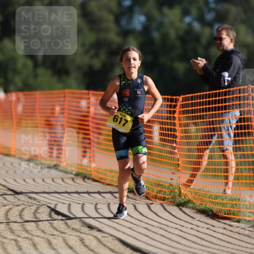 07.09.2025 - 19. Norderstedt Triathlon Michael Strokosch http://msf.ph/oto/8747257 07.09.2025 09:45:19 Laufen 592, 617 meine-sportfotos.de