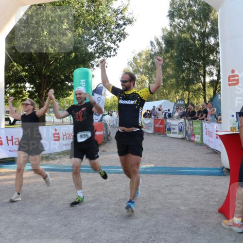 07.09.2025 - 19. Norderstedt Triathlon Luisa Fischer http://msf.ph/oto/8747258 07.09.2025 17:32:27 Ziel 935 meine-sportfotos.de