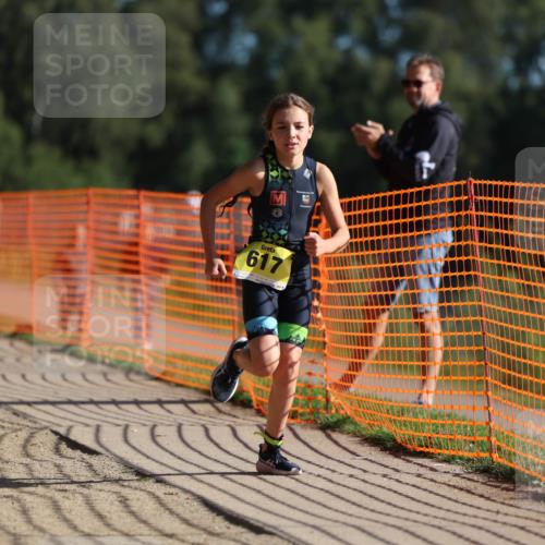 07.09.2025 - 19. Norderstedt Triathlon Michael Strokosch http://msf.ph/oto/8747268 07.09.2025 09:45:20 Laufen 592, 617 meine-sportfotos.de