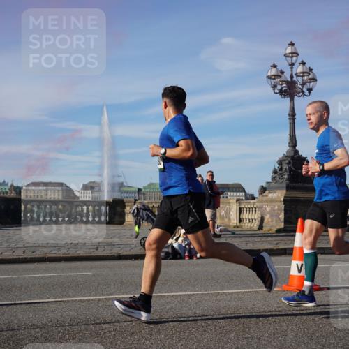 07.09.2025 - BARMER Alsterlauf Yannick Fuchs http://msf.ph/oto/8747351 07.09.2025 09:32:23 Laufen  meine-sportfotos.de