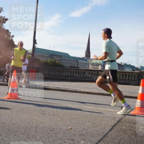 07.09.2025 - BARMER Alsterlauf Yannick Fuchs http://msf.ph/oto/8747382 07.09.2025 09:32:24 Laufen  meine-sportfotos.de