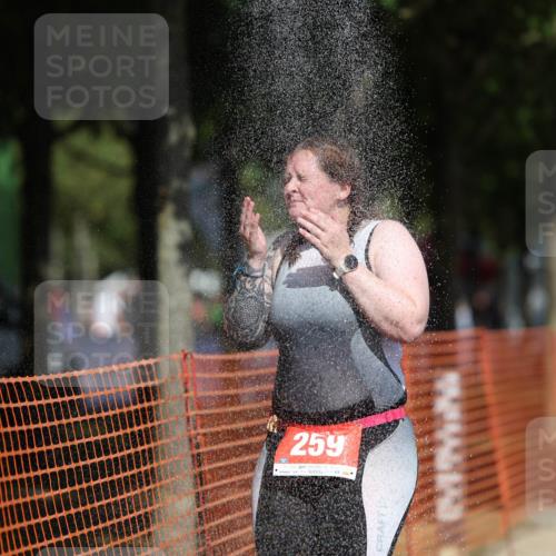 07.09.2025 - 19. Norderstedt Triathlon Michael Strokosch http://msf.ph/oto/8747386 07.09.2025 12:37:49 Laufen 259 meine-sportfotos.de