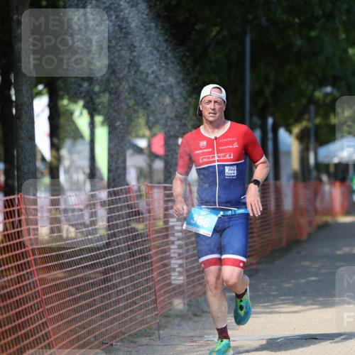 07.09.2025 - 19. Norderstedt Triathlon Michael Strokosch http://msf.ph/oto/8747404 07.09.2025 14:50:44 Laufen 366, 872 meine-sportfotos.de