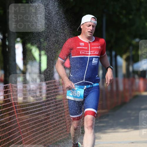 07.09.2025 - 19. Norderstedt Triathlon Michael Strokosch http://msf.ph/oto/8747440 07.09.2025 14:50:45 Laufen 366, 872 meine-sportfotos.de