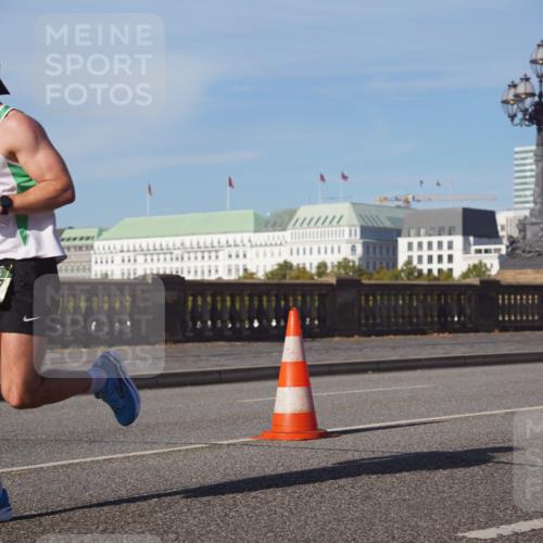 07.09.2025 - BARMER Alsterlauf Yannick Fuchs http://msf.ph/oto/8747441 07.09.2025 09:32:27 Laufen 6687 meine-sportfotos.de