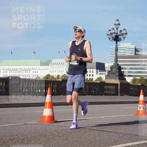 07.09.2025 - BARMER Alsterlauf Yannick Fuchs http://msf.ph/oto/8747453 07.09.2025 09:32:29 Laufen 3999 meine-sportfotos.de