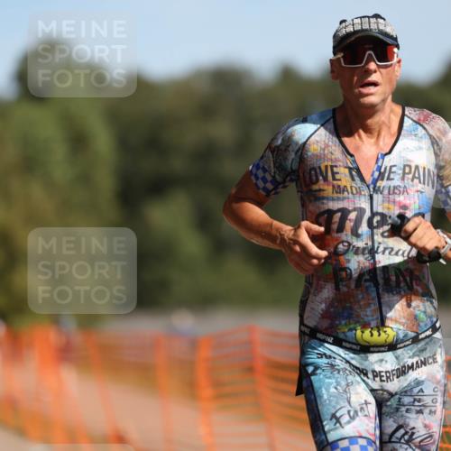 07.09.2025 - 19. Norderstedt Triathlon Michael Strokosch http://msf.ph/oto/8747480 07.09.2025 12:01:11 Laufen 787, 796, 1156 meine-sportfotos.de