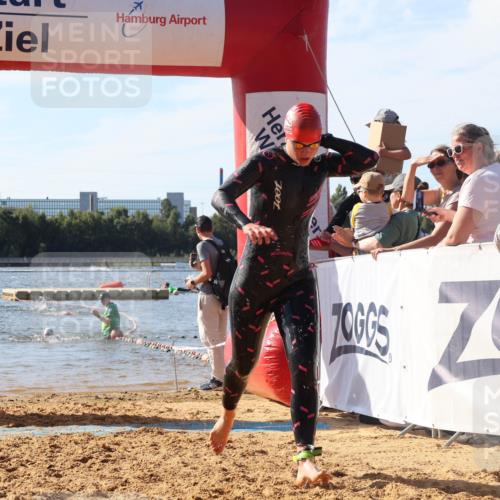07.09.2025 - 19. Norderstedt Triathlon Luisa Fischer http://msf.ph/oto/8747530 07.09.2025 10:49:10 Schwimmen 1163, 1165, 1168, 1191, 1196 meine-sportfotos.de