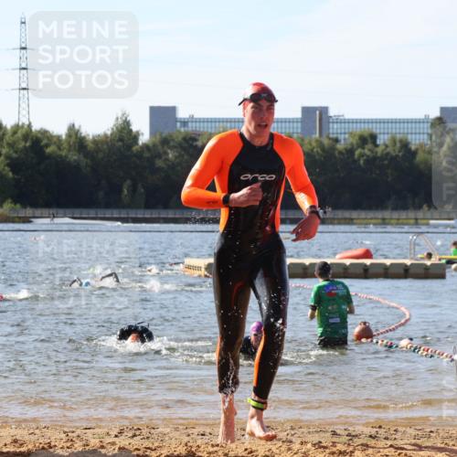 07.09.2025 - 19. Norderstedt Triathlon Luisa Fischer http://msf.ph/oto/8747561 07.09.2025 10:49:32 Schwimmen 1188 meine-sportfotos.de