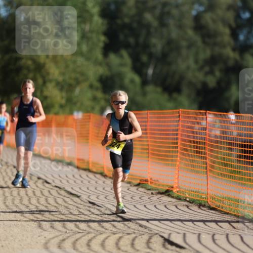 07.09.2025 - 19. Norderstedt Triathlon Michael Strokosch http://msf.ph/oto/8747590 07.09.2025 09:45:50 Laufen 574, 577, 619, 624 meine-sportfotos.de