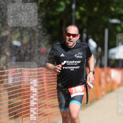07.09.2025 - 19. Norderstedt Triathlon Michael Strokosch http://msf.ph/oto/8747596 07.09.2025 12:01:17 Laufen 796 meine-sportfotos.de