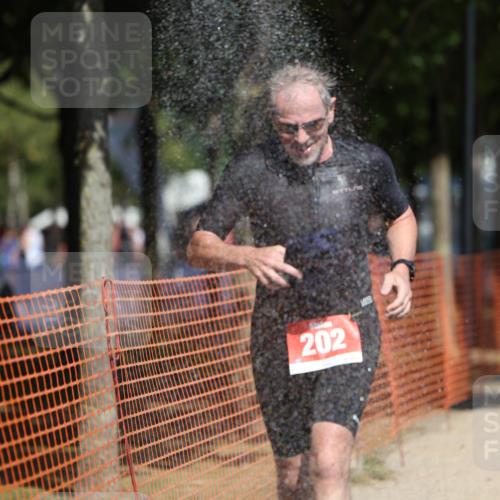 07.09.2025 - 19. Norderstedt Triathlon Michael Strokosch http://msf.ph/oto/8747635 07.09.2025 12:38:10 Laufen 136, 182, 202, 1378 meine-sportfotos.de