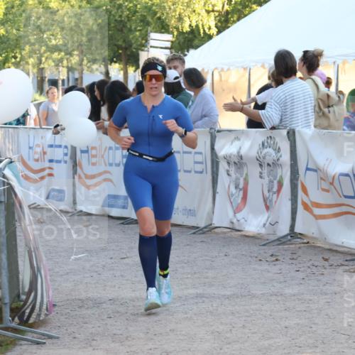 07.09.2025 - 19. Norderstedt Triathlon Luisa Fischer http://msf.ph/oto/8747638 07.09.2025 17:35:46 Ziel 1454 meine-sportfotos.de