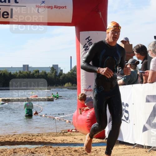 07.09.2025 - 19. Norderstedt Triathlon Luisa Fischer http://msf.ph/oto/8747644 07.09.2025 10:49:43 Schwimmen 225, 231, 1188 meine-sportfotos.de