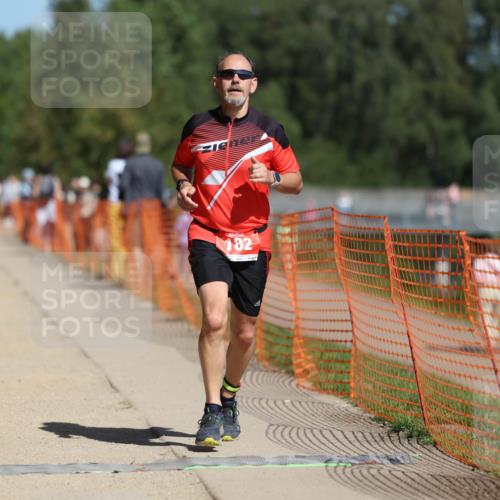 07.09.2025 - 19. Norderstedt Triathlon Michael Strokosch http://msf.ph/oto/8747711 07.09.2025 12:38:15 Laufen 182, 299, 1378 meine-sportfotos.de