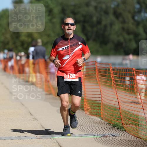 07.09.2025 - 19. Norderstedt Triathlon Michael Strokosch http://msf.ph/oto/8747718 07.09.2025 12:38:16 Laufen 182, 299, 1378 meine-sportfotos.de