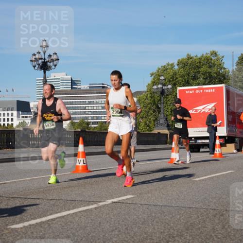 07.09.2025 - BARMER Alsterlauf Yannick Fuchs http://msf.ph/oto/8747761 07.09.2025 09:32:42 Laufen 5436, 2964, 5582, 3753 meine-sportfotos.de