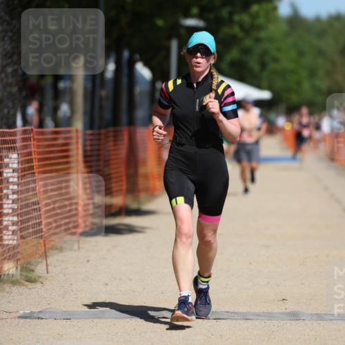07.09.2025 - 19. Norderstedt Triathlon Michael Strokosch http://msf.ph/oto/8747783 07.09.2025 12:38:19 Laufen 182, 299, 715 meine-sportfotos.de