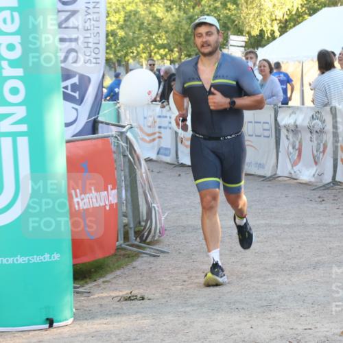 07.09.2025 - 19. Norderstedt Triathlon Luisa Fischer http://msf.ph/oto/8747791 07.09.2025 17:36:08 Ziel 1476 meine-sportfotos.de