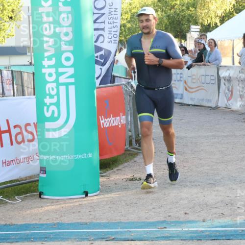 07.09.2025 - 19. Norderstedt Triathlon Luisa Fischer http://msf.ph/oto/8747801 07.09.2025 17:36:08 Ziel 1476 meine-sportfotos.de