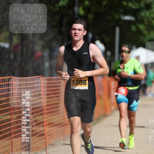 07.09.2025 - 19. Norderstedt Triathlon Michael Strokosch http://msf.ph/oto/8747818 07.09.2025 12:01:26 Laufen 770, 1208, 1332, 1348 meine-sportfotos.de