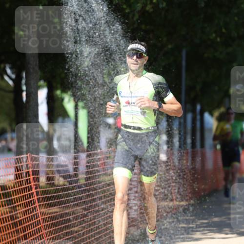 07.09.2025 - 19. Norderstedt Triathlon Michael Strokosch http://msf.ph/oto/8747821 07.09.2025 14:51:41 Laufen 1028, 1469 meine-sportfotos.de