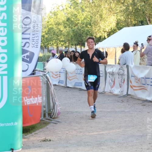 07.09.2025 - 19. Norderstedt Triathlon Luisa Fischer http://msf.ph/oto/8747830 07.09.2025 17:36:50 Ziel 401 meine-sportfotos.de