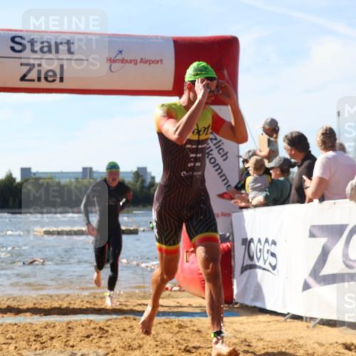 07.09.2025 - 19. Norderstedt Triathlon Luisa Fischer http://msf.ph/oto/8747848 07.09.2025 10:50:14 Schwimmen 238, 1157, 1171, 1335, 1355 meine-sportfotos.de