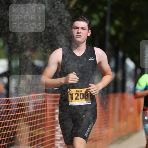 07.09.2025 - 19. Norderstedt Triathlon Michael Strokosch http://msf.ph/oto/8747852 07.09.2025 12:01:27 Laufen 770, 1208, 1301, 1332, 1348 meine-sportfotos.de