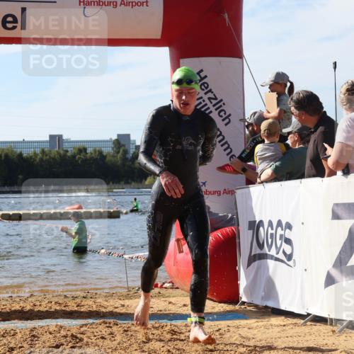 07.09.2025 - 19. Norderstedt Triathlon Luisa Fischer http://msf.ph/oto/8747865 07.09.2025 10:50:15 Schwimmen 238, 1157, 1160, 1171, 1335, 1355 meine-sportfotos.de