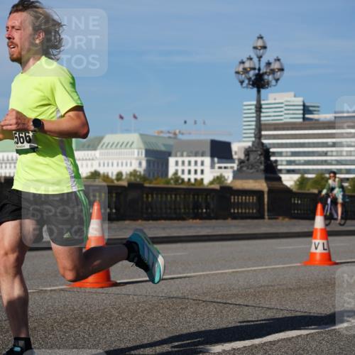 07.09.2025 - BARMER Alsterlauf Yannick Fuchs http://msf.ph/oto/8747872 07.09.2025 09:32:45 Laufen 566 meine-sportfotos.de