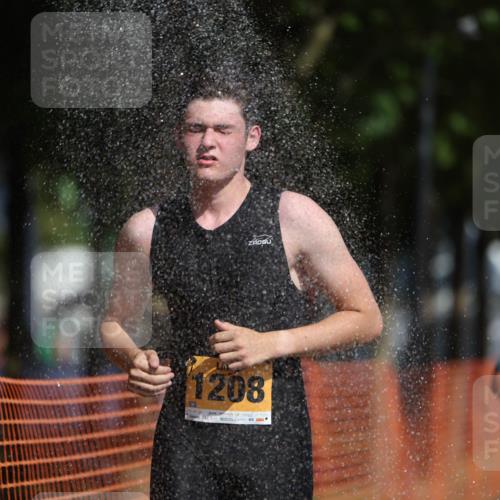 07.09.2025 - 19. Norderstedt Triathlon Michael Strokosch http://msf.ph/oto/8747873 07.09.2025 12:01:28 Laufen 770, 774, 1208, 1301, 1332, 1348 meine-sportfotos.de