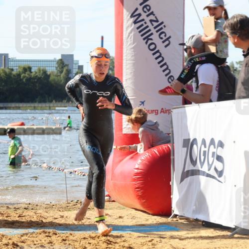 07.09.2025 - 19. Norderstedt Triathlon Luisa Fischer http://msf.ph/oto/8747880 07.09.2025 10:50:21 Schwimmen 238, 1157, 1160, 1189, 1335 meine-sportfotos.de