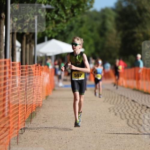 07.09.2025 - 19. Norderstedt Triathlon Michael Strokosch http://msf.ph/oto/8747894 07.09.2025 09:46:10 Laufen 597 meine-sportfotos.de