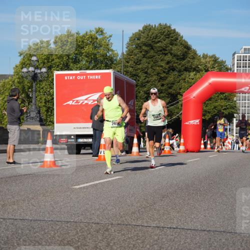 07.09.2025 - BARMER Alsterlauf Yannick Fuchs http://msf.ph/oto/8747926 07.09.2025 09:32:50 Laufen 263, 1, 5863 meine-sportfotos.de