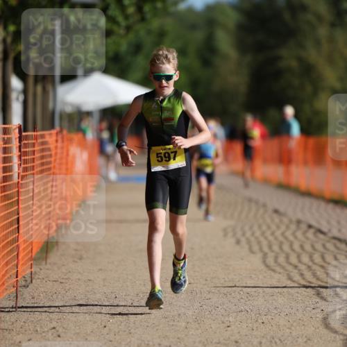 07.09.2025 - 19. Norderstedt Triathlon Michael Strokosch http://msf.ph/oto/8747939 07.09.2025 09:46:11 Laufen 555, 597 meine-sportfotos.de