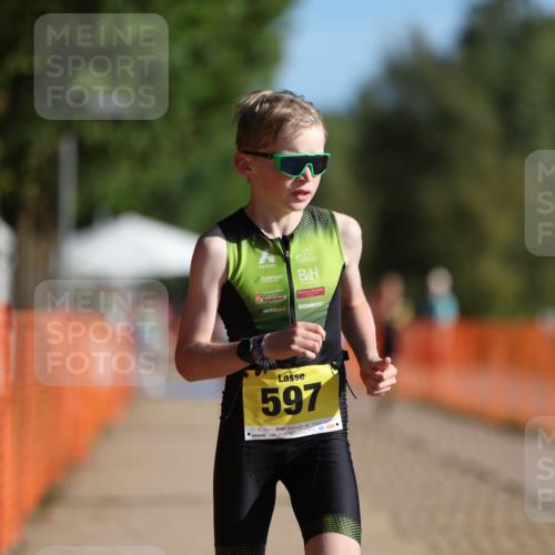 07.09.2025 - 19. Norderstedt Triathlon Michael Strokosch http://msf.ph/oto/8748001 07.09.2025 09:46:14 Laufen 555, 597 meine-sportfotos.de