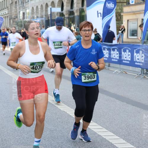 07.09.2025 - BARMER Alsterlauf Strokosch-Dieckow http://msf.ph/oto/8748014 07.09.2025 10:16:31 Ziel 2461, 3403, 4113, 4115, 4402, 4693, 4765, 4995, 5163, 5832, 5888, 8131, 8138 meine-sportfotos.de