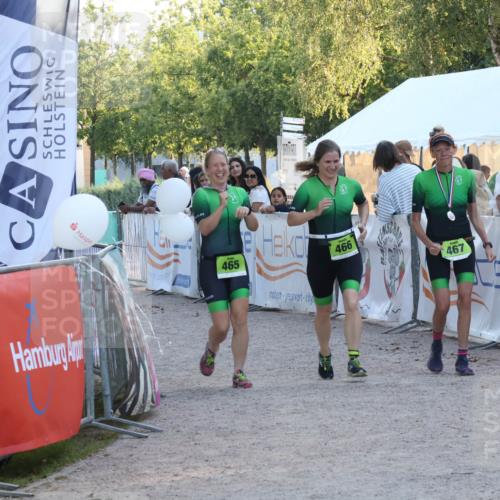 07.09.2025 - 19. Norderstedt Triathlon Luisa Fischer http://msf.ph/oto/8748024 07.09.2025 17:38:27 Ziel 466 meine-sportfotos.de