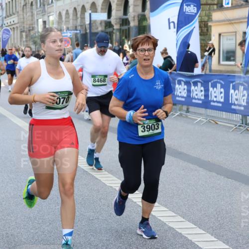 07.09.2025 - BARMER Alsterlauf Strokosch-Dieckow http://msf.ph/oto/8748037 07.09.2025 10:16:31 Ziel 2461, 3403, 4113, 4115, 4402, 4693, 4765, 4995, 5163, 5832, 5888, 8131, 8138 meine-sportfotos.de