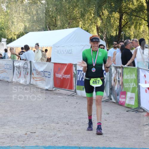 07.09.2025 - 19. Norderstedt Triathlon Luisa Fischer http://msf.ph/oto/8748114 07.09.2025 17:38:33 Ziel 466 meine-sportfotos.de
