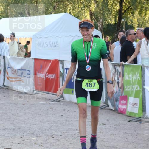 07.09.2025 - 19. Norderstedt Triathlon Luisa Fischer http://msf.ph/oto/8748118 07.09.2025 17:38:34 Ziel 466, 924 meine-sportfotos.de