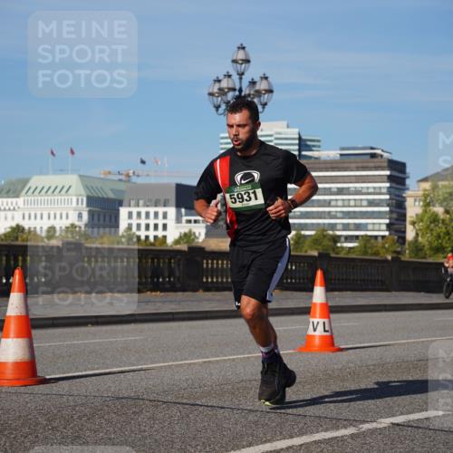 07.09.2025 - BARMER Alsterlauf Yannick Fuchs http://msf.ph/oto/8748144 07.09.2025 09:33:00 Laufen 5931 meine-sportfotos.de