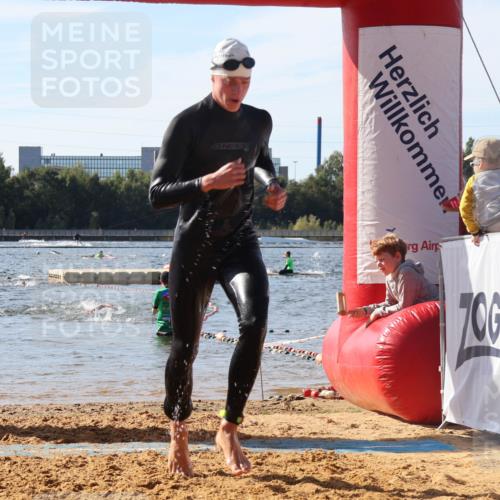 07.09.2025 - 19. Norderstedt Triathlon Luisa Fischer http://msf.ph/oto/8748152 07.09.2025 10:51:07 Schwimmen 749, 1172, 1202 meine-sportfotos.de