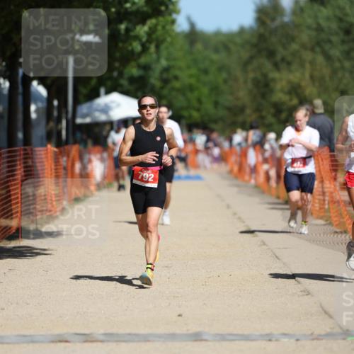 07.09.2025 - 19. Norderstedt Triathlon Michael Strokosch http://msf.ph/oto/8748154 07.09.2025 12:39:00 Laufen 165, 273, 724, 792 meine-sportfotos.de