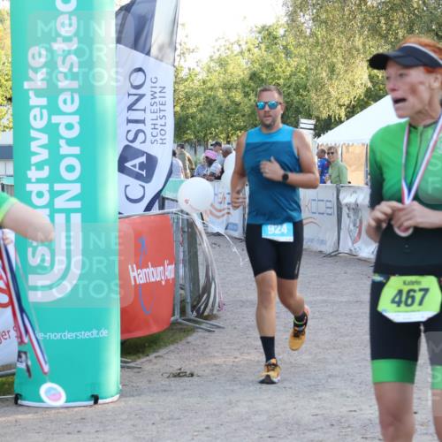 07.09.2025 - 19. Norderstedt Triathlon Luisa Fischer http://msf.ph/oto/8748158 07.09.2025 17:38:37 Ziel 466, 924 meine-sportfotos.de