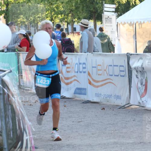 07.09.2025 - 19. Norderstedt Triathlon Luisa Fischer http://msf.ph/oto/8748188 07.09.2025 17:42:36 Ziel 1423 meine-sportfotos.de