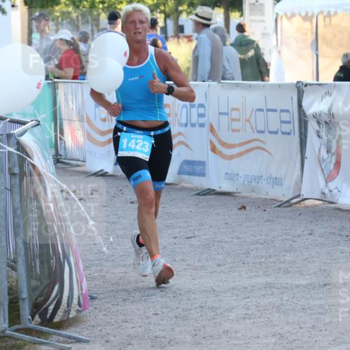 07.09.2025 - 19. Norderstedt Triathlon Luisa Fischer http://msf.ph/oto/8748192 07.09.2025 17:42:37 Ziel 1423 meine-sportfotos.de